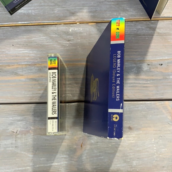 ♥️💛💚Legend | The Best of Bob Marley & the Wailers | Deluxe | CDs & Cassette🍃 - Picture 6 of 13